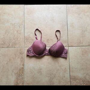 Women's Purple Bra Size 40C